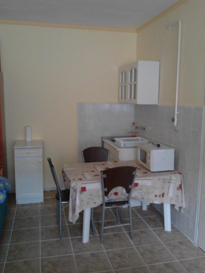 Tóth Magánszállás Hajdúszoboszló Exterior foto